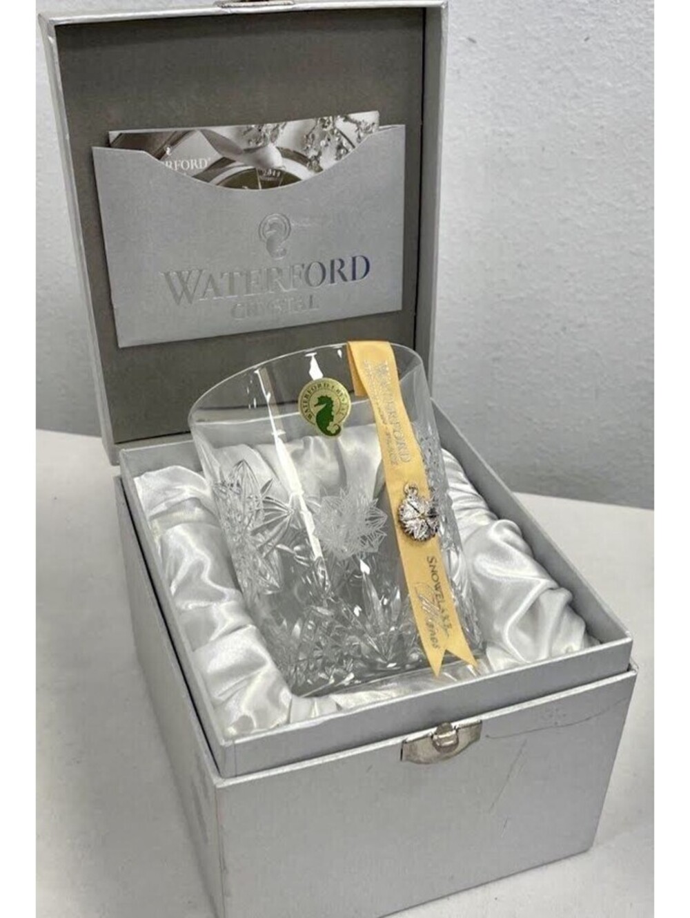 Waterford Crystal Snowflake Wishes 4th Edition Peace  DOF GLASS NWT